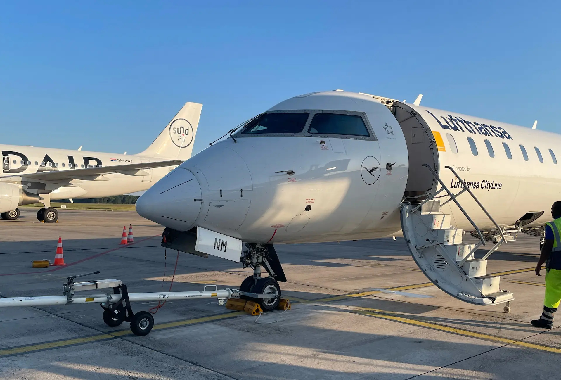 Lufthansa flughafen bremen
