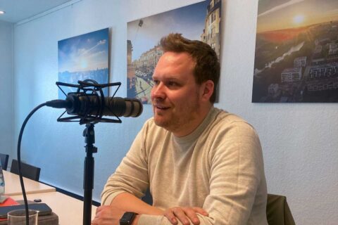 Simon Zeimke bei der Aufzeichnung des Podcasts